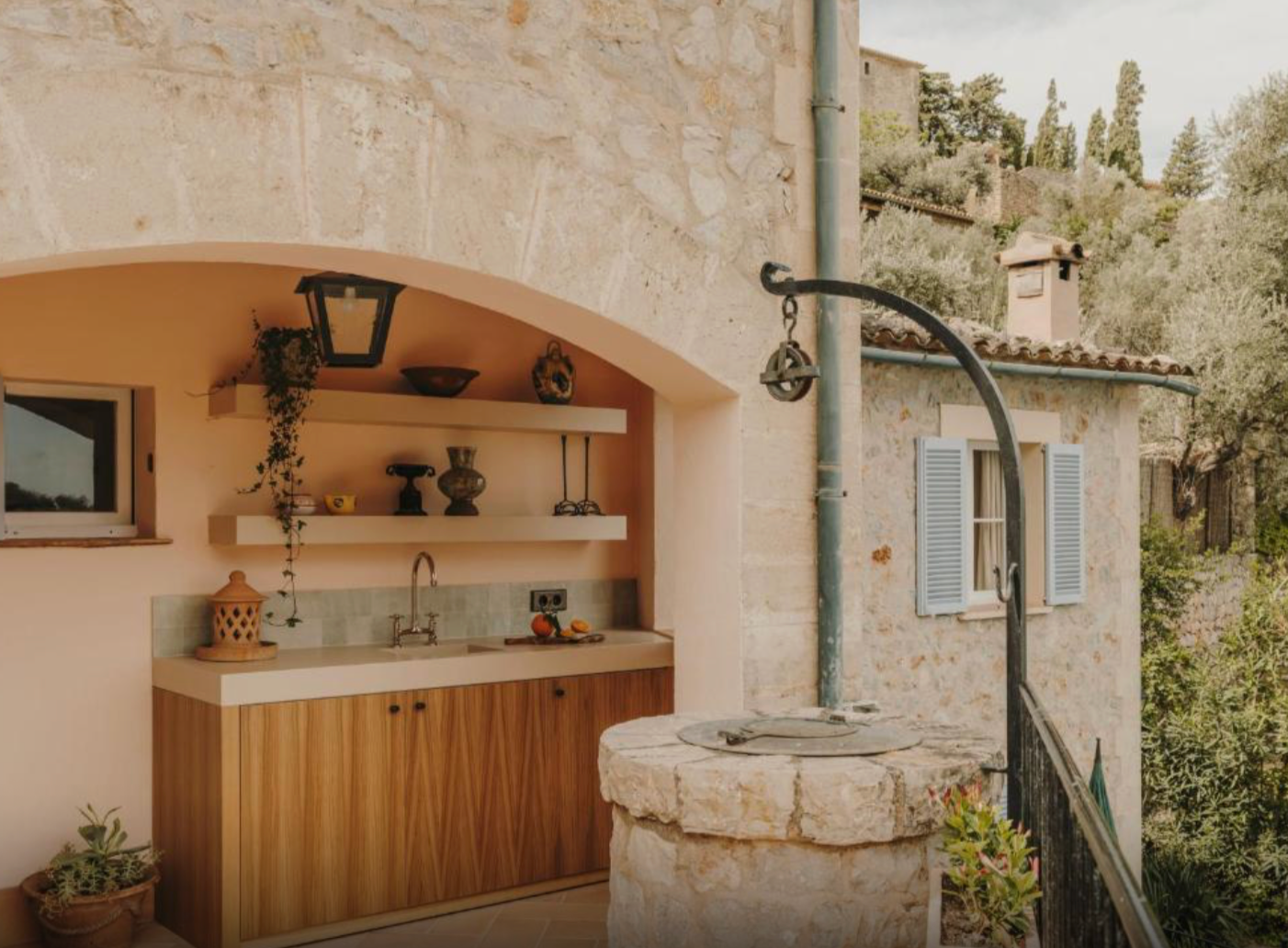 Yoga & Đi bộ đường dài trong trái tim của Tramuntana – Mallorca - Deià - 8 Ngày